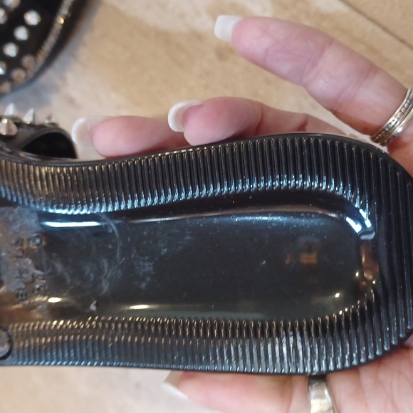 Stunning Wild Diva Lounge Studded Rhinestone Slides - Picture 7 of 10